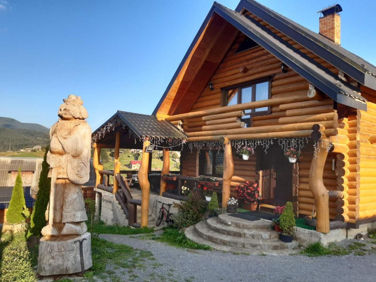 Guest House Dikiy Zrub Vorokhta Exterior photo