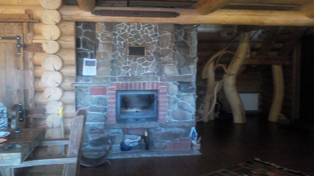 Guest House Dikiy Zrub Vorokhta Exterior photo