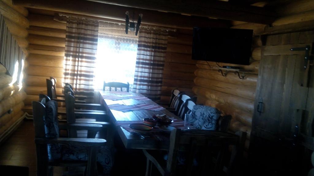 Guest House Dikiy Zrub Vorokhta Exterior photo